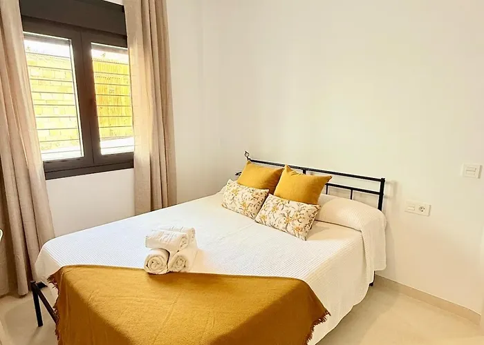 Modern Ensuite In Instant House Appartement