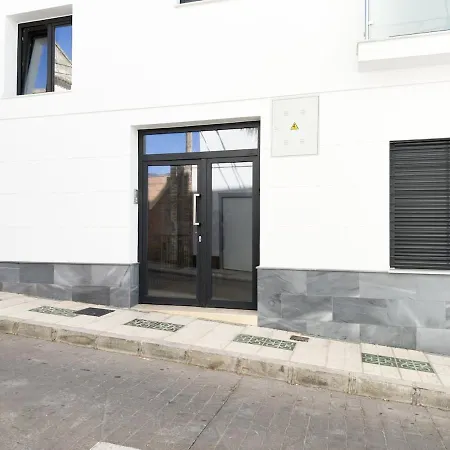 Modern Ensuite In Instant House *