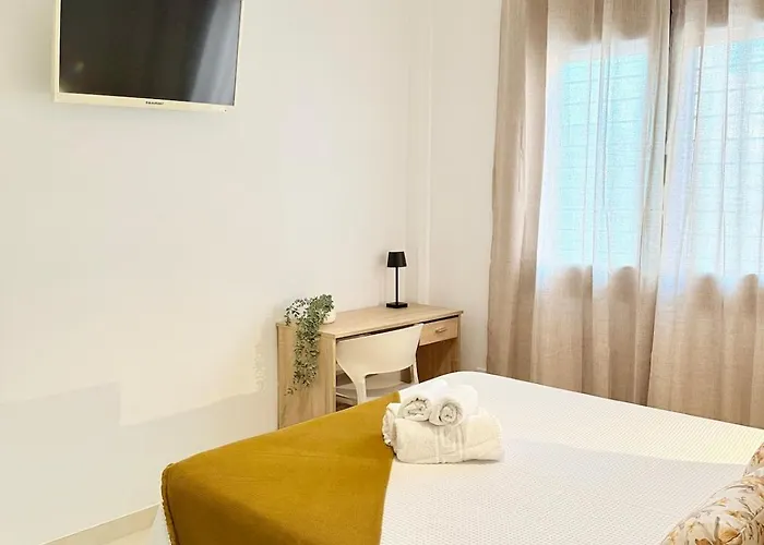 Modern Ensuite In Instant House *